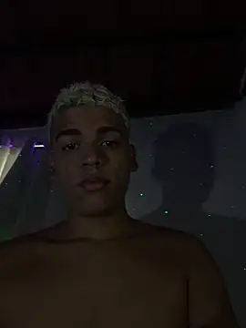 Leo bunny hot online show from December 3, 2025, 8:19 pm