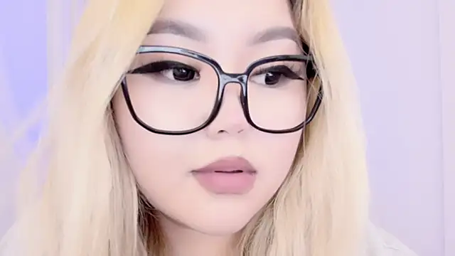 amelia sunlight online show from March 20, 2025, 2:40 am