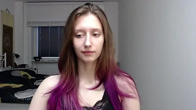 Snapshot of LUNA_delight chatting on November 3, 2025, 6:51 am LUNA delight online show from November 3, 2025, 6:51 am