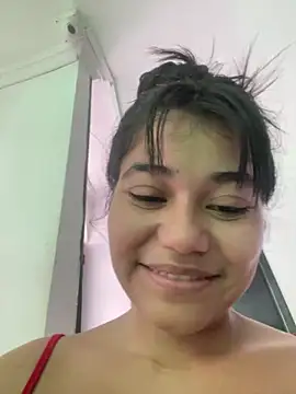 natalyclauss  online show from March 10, 2025, 8:01 pm