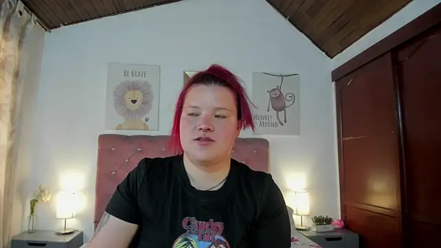 CelessteRedds online show from May 28, 2026, 12:11 pm