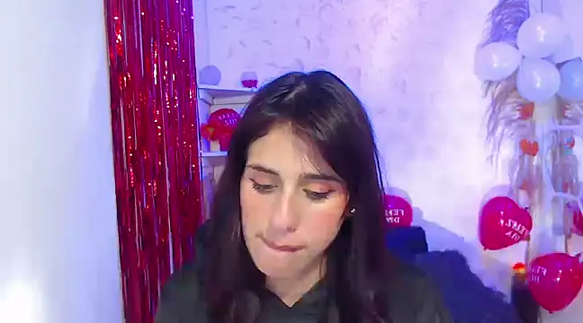 Melothompson online show from February 15, 2025, 3:39 pm