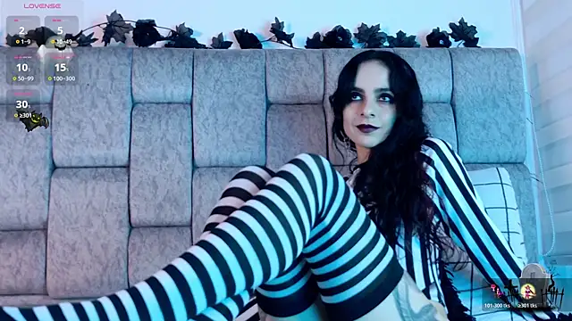 Snapshot of Alice_noir chatting on November 6, 2025, 10:25 pm Alice noir online show from November 6, 2025, 10:25 pm