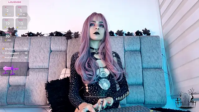 Snapshot of Alice_noir chatting on November 4, 2025, 11:08 pm Alice noir online show from November 4, 2025, 11:08 pm