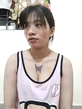 Cool  girl online show from February 5, 2025, 6:15 pm