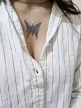 Cool  girl online show from January 16, 2025, 8:03 pm