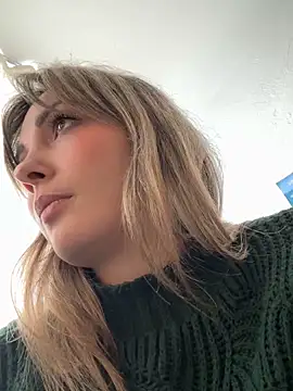 Snapshot of Iskor_ka chatting on February 3, 2026, 11:15 am Iskor ka online show from February 3, 2026, 11:15 am