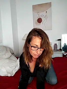 Snapshot of misslynexxx chatting on February 19, 2026, 3:09 pm misslynexxx online show from February 19, 2026, 3:09 pm