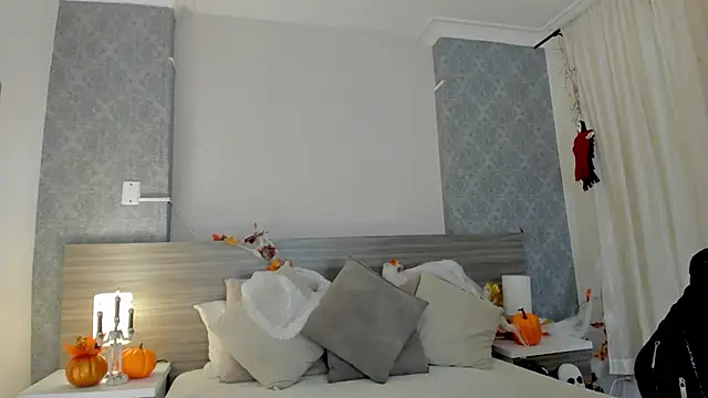 Mistyca online show from October 24, 2025, 10:47 am