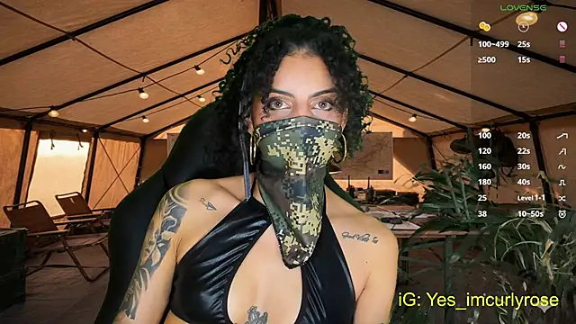 CurlyRose   online show from October 27, 2025, 11:05 pm