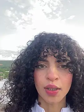 CurlyRose   online show from December 15, 2025, 9:42 pm