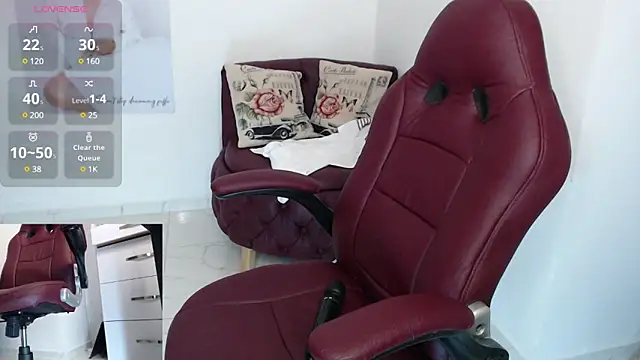 Serenay  online show from December 23, 2024, 2:56 am