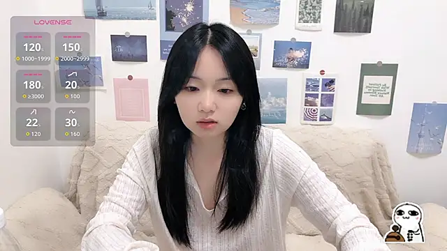 Snapshot of LiLiYbaby chatting on October 7, 2025, 6:25 am LiLiYbaby online show from October 7, 2025, 6:25 am