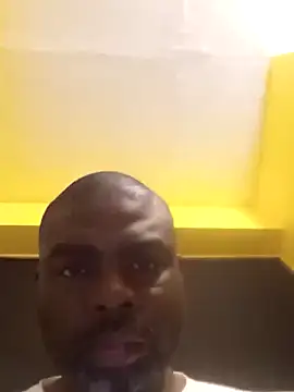 SLOWSTRO online show from March 15, 2025, 1:07 pm