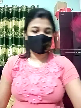 Snapshot of Sumi-roy chatting on April 18, 2026, 7:07 pm Sumi-roy online show from April 18, 2026, 7:07 pm