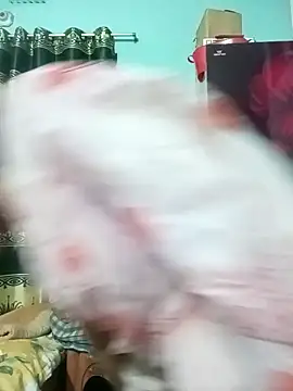 Sumi-roy online show from April 14, 2026, 3:28 pm