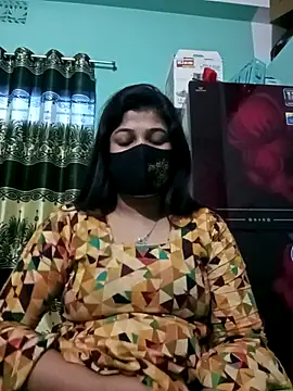 Snapshot of Sumi-roy chatting on December 17, 2025, 8:08 am Sumi-roy online show from December 17, 2025, 8:08 am