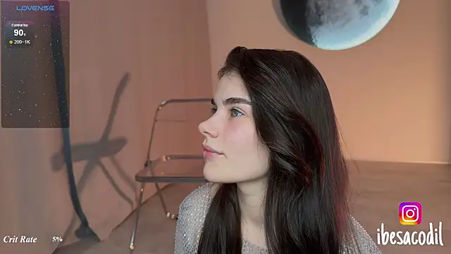 Snapshot of adriana_allien chatting on June 20, 2026, 11:10 pm adriana allien online show from June 20, 2026, 11:10 pm