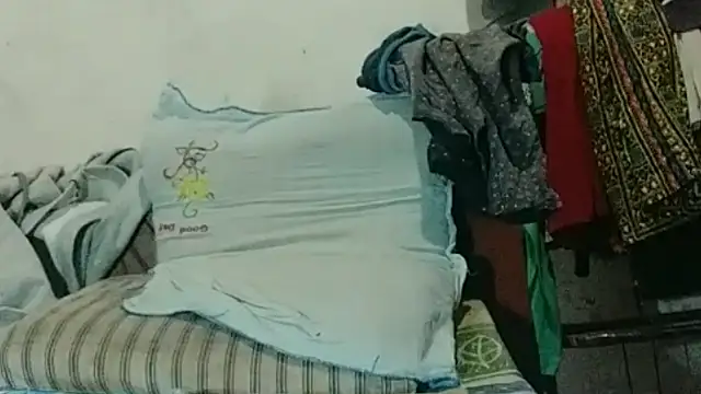 Snapshot of SLFUCKBOY69 chatting on February 9, 2026, 5:33 pm SLFUCKBOY69 online show from February 9, 2026, 5:33 pm