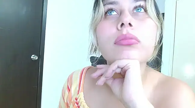 pamela fox03 online show from February 22, 2025, 9:37 pm