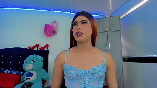 Snapshot of Hellen_moons__ chatting on October 25, 2025, 2:07 pm Hellen moons online show from October 25, 2025, 2:07 pm