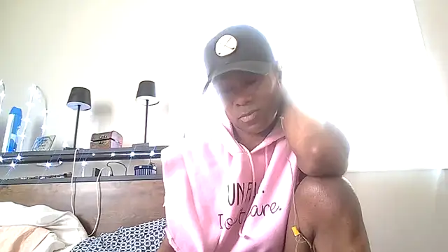 Snapshot of PETER-RABIT chatting on March 10, 2026, 2:43 pm PETER-RABIT online show from March 10, 2026, 2:43 pm