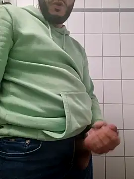 Snapshot of Cem-aus-Nrw-Krefeld chatting on January 9, 2025, 8:45 am Cem-aus-Nrw-Krefeld online show from January 9, 2025, 8:45 am