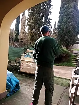 Snapshot of affascino chatting on March 4, 2026, 2:58 pm affascino online show from March 4, 2026, 2:58 pm