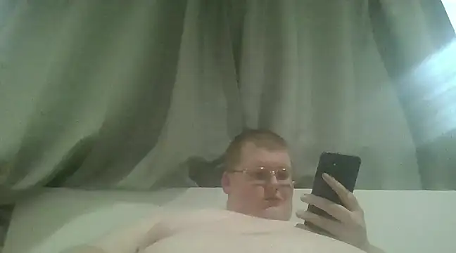 Snapshot of Richard_Moneyshot_23 chatting on December 7, 2024, 11:07 pm Richard Moneyshot 23 online show from December 7, 2024, 11:07 pm