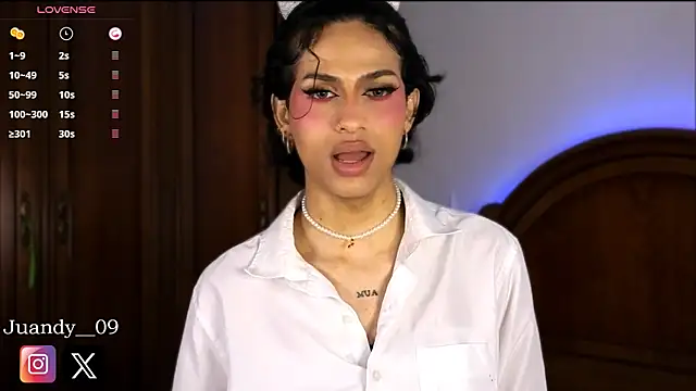 Snapshot of Abby_bella09 chatting on March 11, 2025, 1:56 pm Abby bella09 online show from March 11, 2025, 1:56 pm