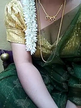 yourtamilcouple online show from November 29, 2025, 4:29 pm