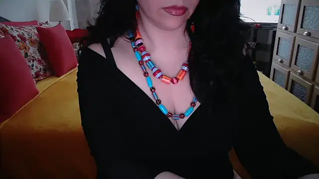 CronacaErotica online show from April 17, 2026, 1:25 pm