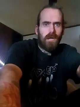 Snapshot of RobStrokes215 chatting on January 23, 2025, 2:28 pm RobStrokes215 online show from January 23, 2025, 2:28 pm