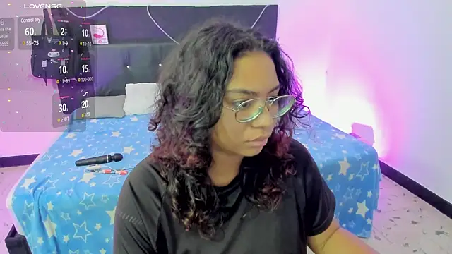 Snapshot of im_angels77 chatting on February 19, 2025, 2:12 am im angels77 online show from February 19, 2025, 2:12 am