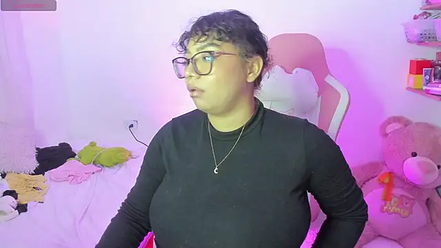 Snapshot of im_angels77 chatting on October 15, 2025, 3:49 am im angels77 online show from October 15, 2025, 3:49 am