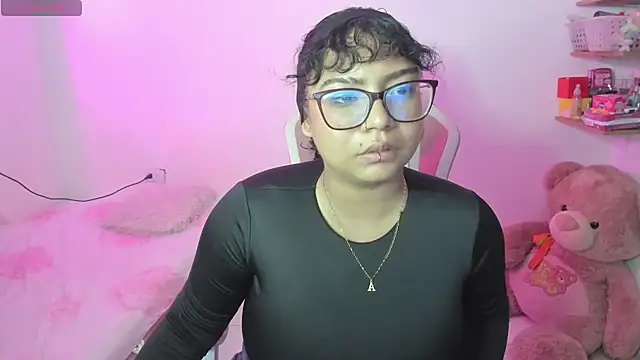 Snapshot of im_angels77 chatting on September 12, 2025, 3:17 am im angels77 online show from September 12, 2025, 3:17 am