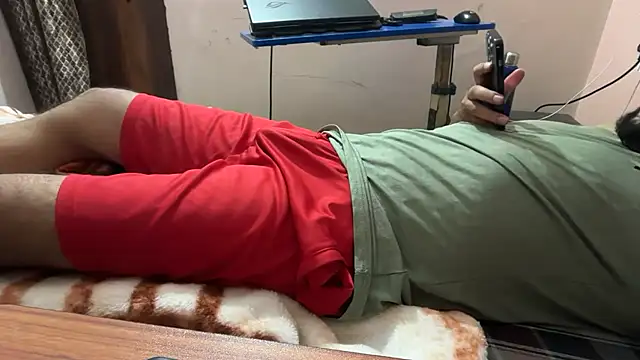 Snapshot of sexyboy09 chatting on November 1, 2025, 6:30 am sexyboy09 online show from November 1, 2025, 6:30 am