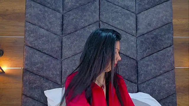 JaylaScott   online show from April 14, 2026, 11:48 am