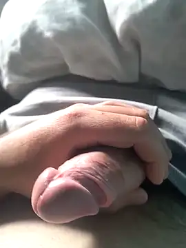 paudeliciosoo online show from November 3, 2025, 3:37 pm