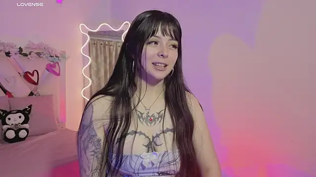 hina tay online show from January 12, 2026, 3:13 am