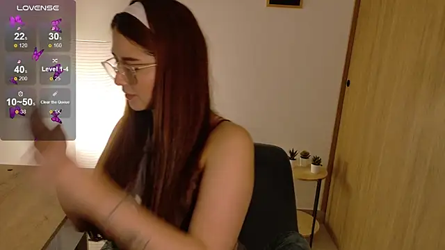 Rachel t  online show from October 24, 2025, 12:42 am