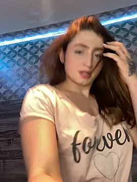 Snapshot of kamel-ayesha chatting on March 6, 2025, 8:48 pm kamel-ayesha online show from March 6, 2025, 8:48 pm