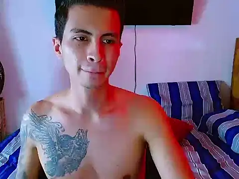 Velk hot online show from May 25, 2026, 7:34 pm