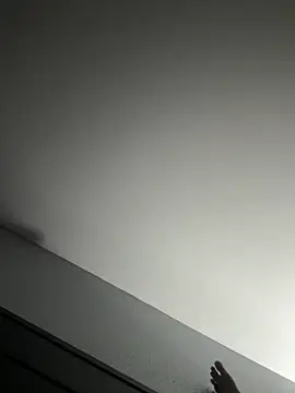 longdickup online show from October 4, 2025, 6:04 am