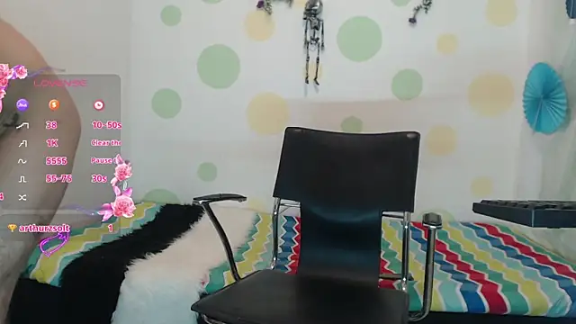 Snapshot of Eric_lion chatting on December 11, 2024, 4:07 am Eric lion online show from December 11, 2024, 4:07 am