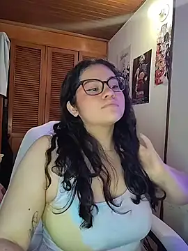 Snapshot of im_mei chatting on December 2, 2025, 2:52 pm im mei online show from December 2, 2025, 2:52 pm