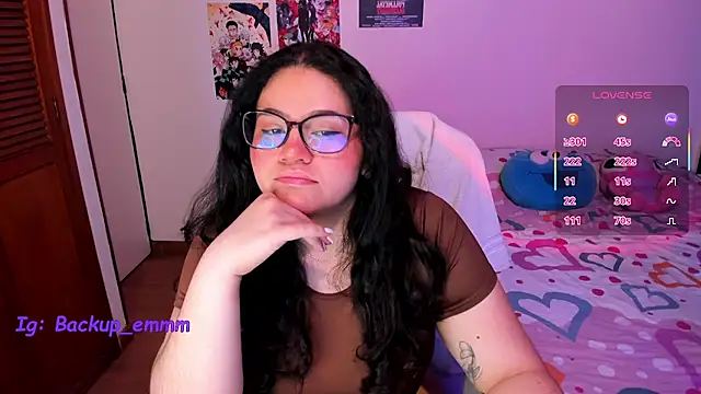 Snapshot of im_mei chatting on December 4, 2025, 12:31 am im mei online show from December 4, 2025, 12:31 am