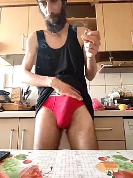 Snapshot of vulpe8400 chatting on March 15, 2025, 6:14 am vulpe8400 online show from March 15, 2025, 6:14 am