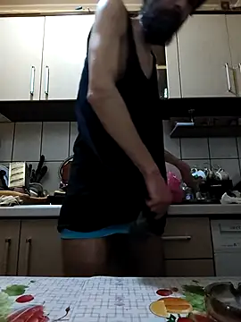 Snapshot of vulpe8400 chatting on March 11, 2025, 6:08 pm vulpe8400 online show from March 11, 2025, 6:08 pm