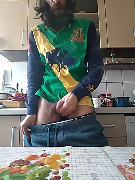 vulpe8400 online show from April 7, 2026, 9:44 am